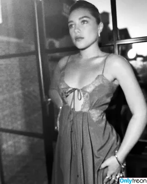 Florence Pugh / florencepugh nude photo #1632