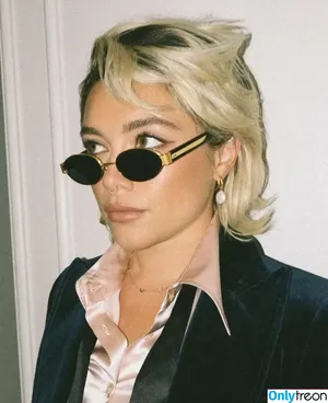 Florence Pugh / florencepugh nude photo #1652