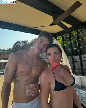 Florence Pugh / florencepugh nude photo #1653