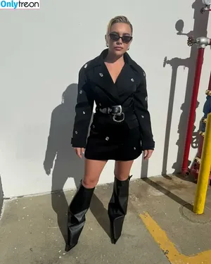 Florence Pugh / florencepugh фото голая #1882
