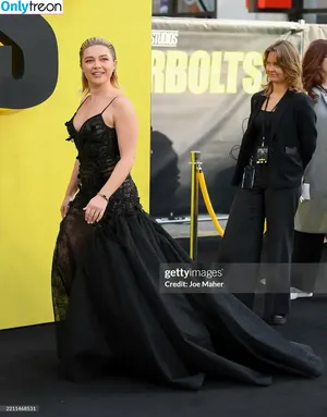 Florence Pugh / florencepugh фото голая #1917