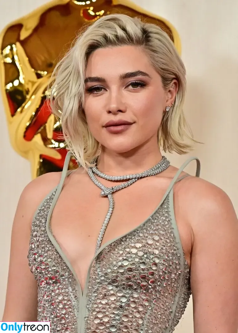 Florence Pugh nude photo #1222 (florencepugh)