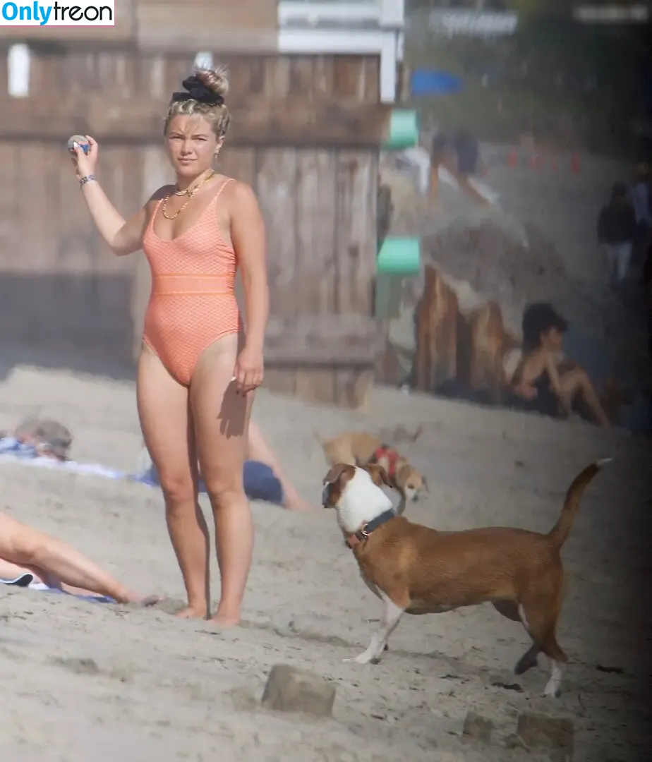 Florence Pugh nude photo #1443 (florencepugh)