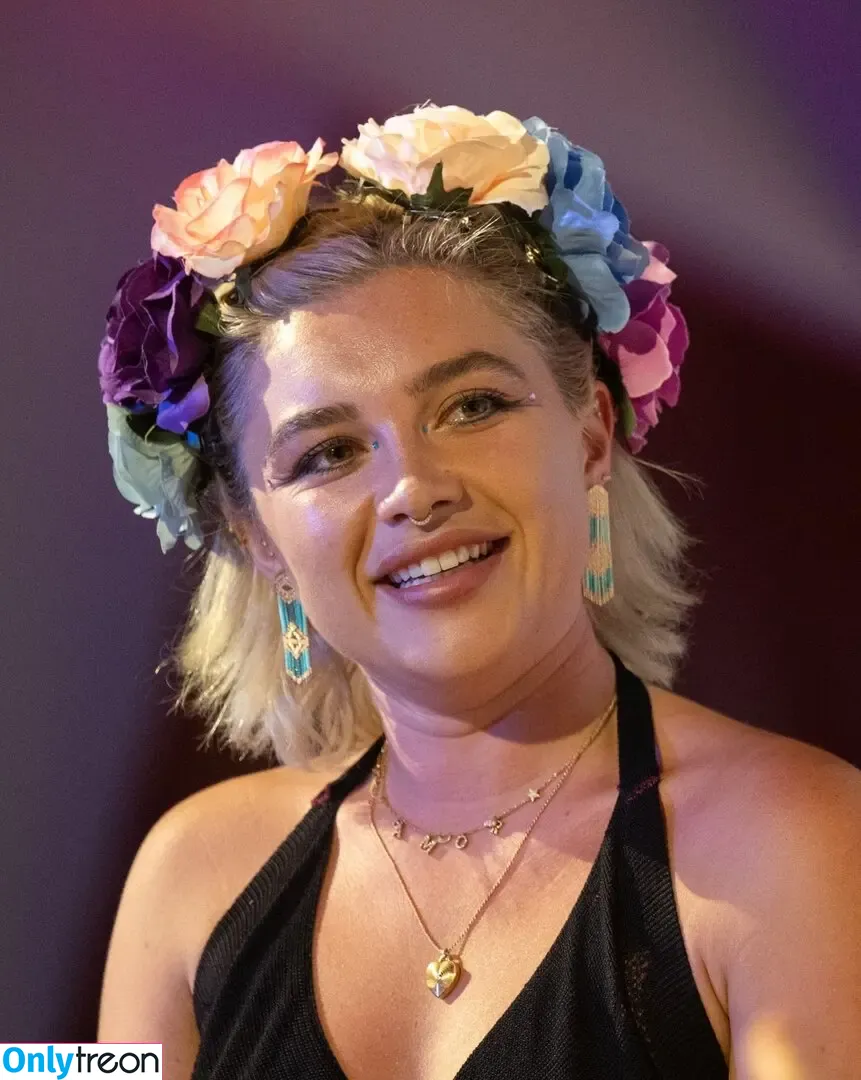 Florence Pugh nude photo #1500 (florencepugh)