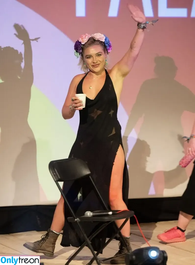 Florence Pugh nude photo #1503 (florencepugh)