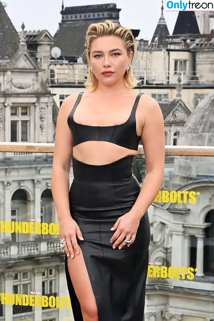 Florence Pugh nude photo #1948 (florencepugh)