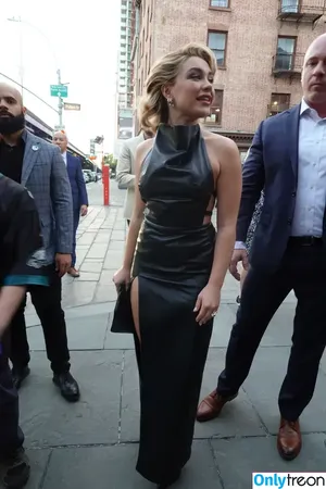 Florence Pugh / florencepugh nude photo #2135