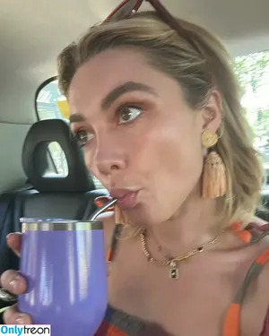 Florence Pugh / florencepugh nude photo #2195
