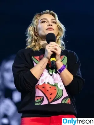 Florence Pugh / florencepugh nude photo #2198