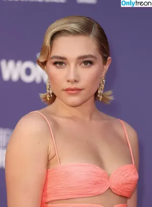 Florence Pugh / florencepugh nude photo #2235