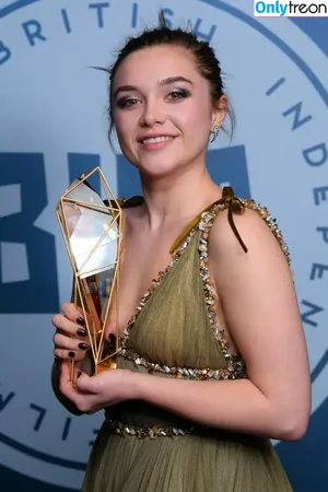 Florence Pugh / florencepugh фото голая #2259