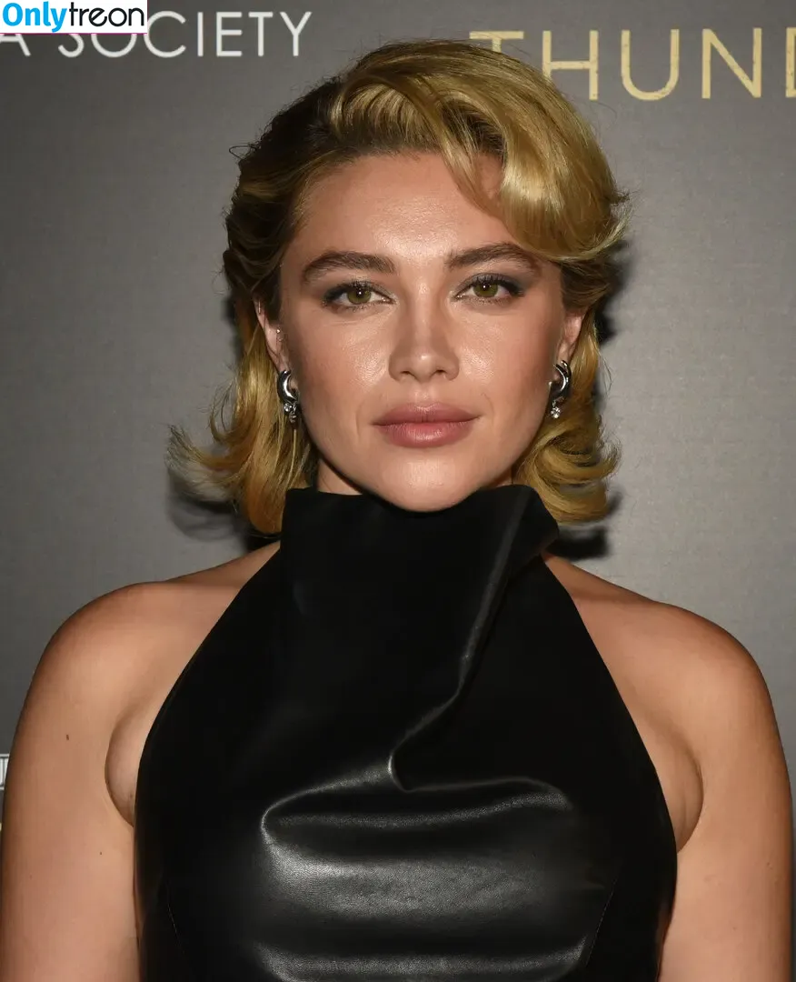 Florence Pugh голая photo #2111 (florencepugh)