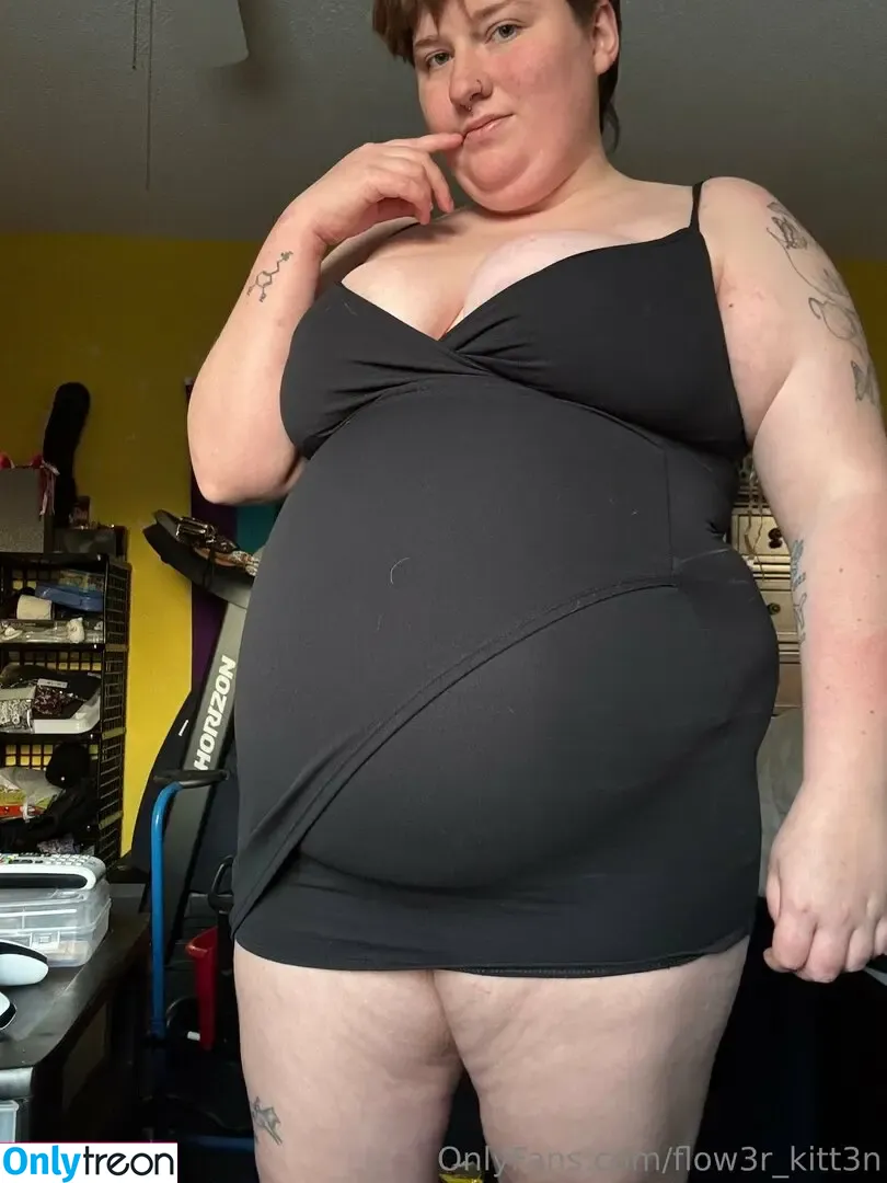 flow3r_kitt3n nude photo #0112 (littl3_flow3r_kitt3n)