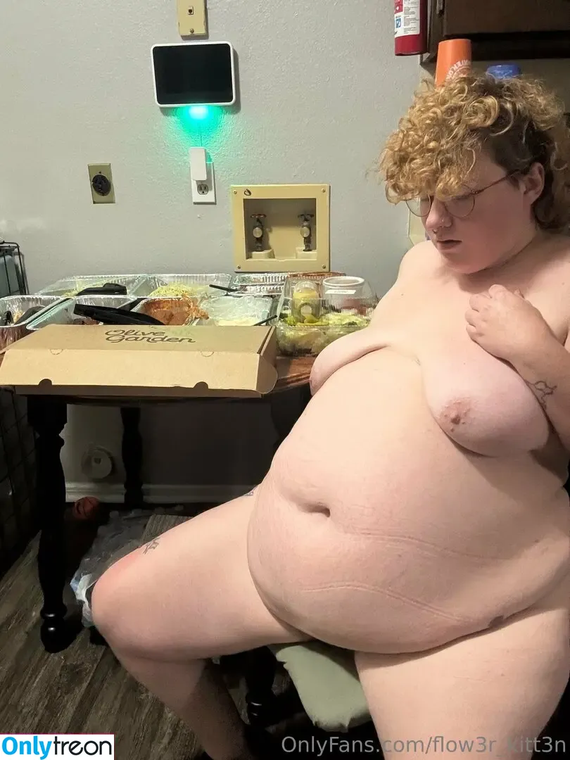 flow3r_kitt3n nude photo #0180 (littl3_flow3r_kitt3n)