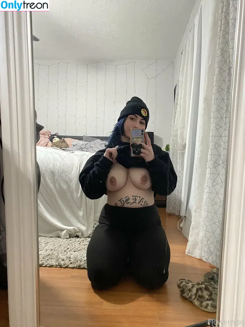 flowernipsx nude photo #0017 (flowernips_)