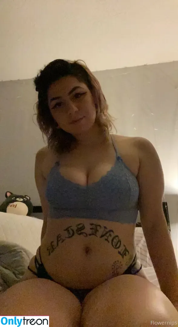 flowernipsx nude photo #0063 (flowernips_)