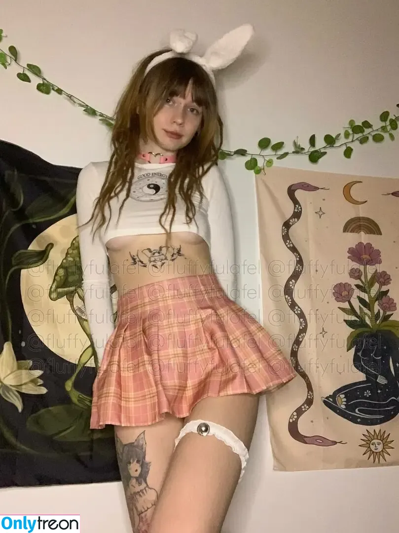 fluffyfulafel nude photo #0762 (fluffangel / fluffy.falafel / fluffypuffy / fluffypuffy777 / katyalolina / kiki_lastya / kikilastya)