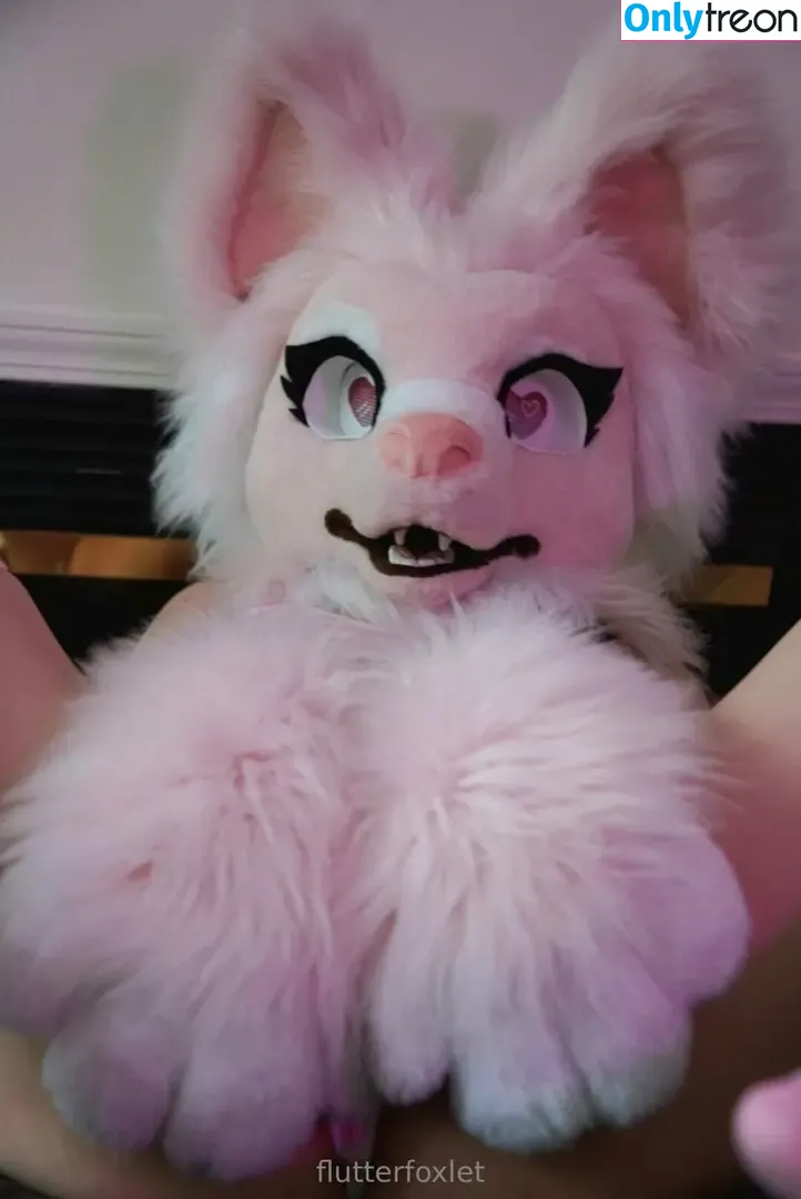 flutterfoxlet голая photo #0015 (theflutterfox)