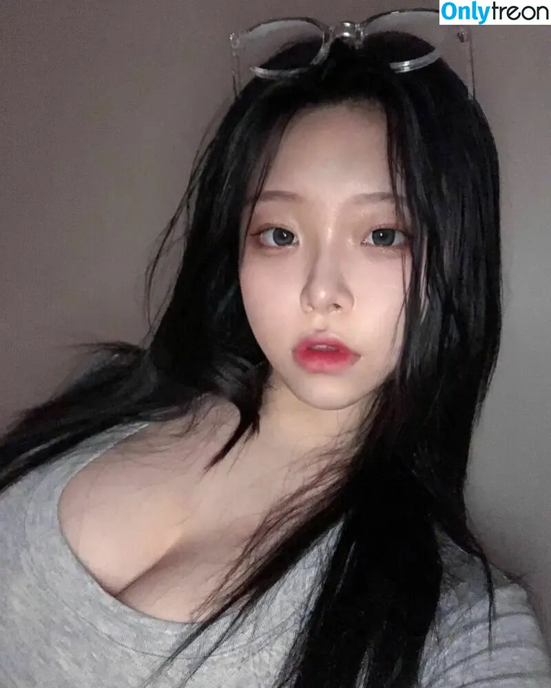 Foamharin nude photo #0028 (_xxaxix / xxaxix / 폼하린)