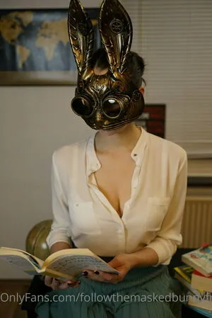 followthemaskedbunnyfree / followthemaskedbunny2 nude photo #0002