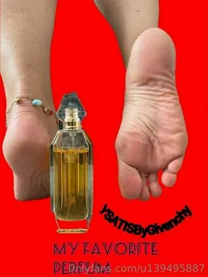 foot-mistress-miss-b / foot_mistress_miss_b nude photo #0059