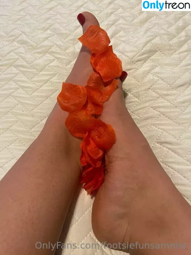 footsiefunsammie nude photo #0052 (sammekimyoga)