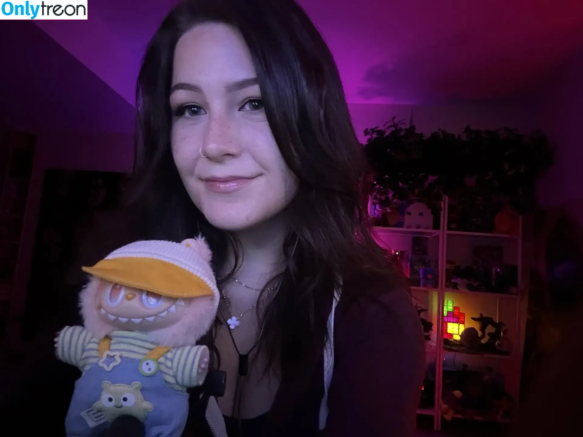 Fooya голая photo #0254 (Danielle Bosch / iFooYa)