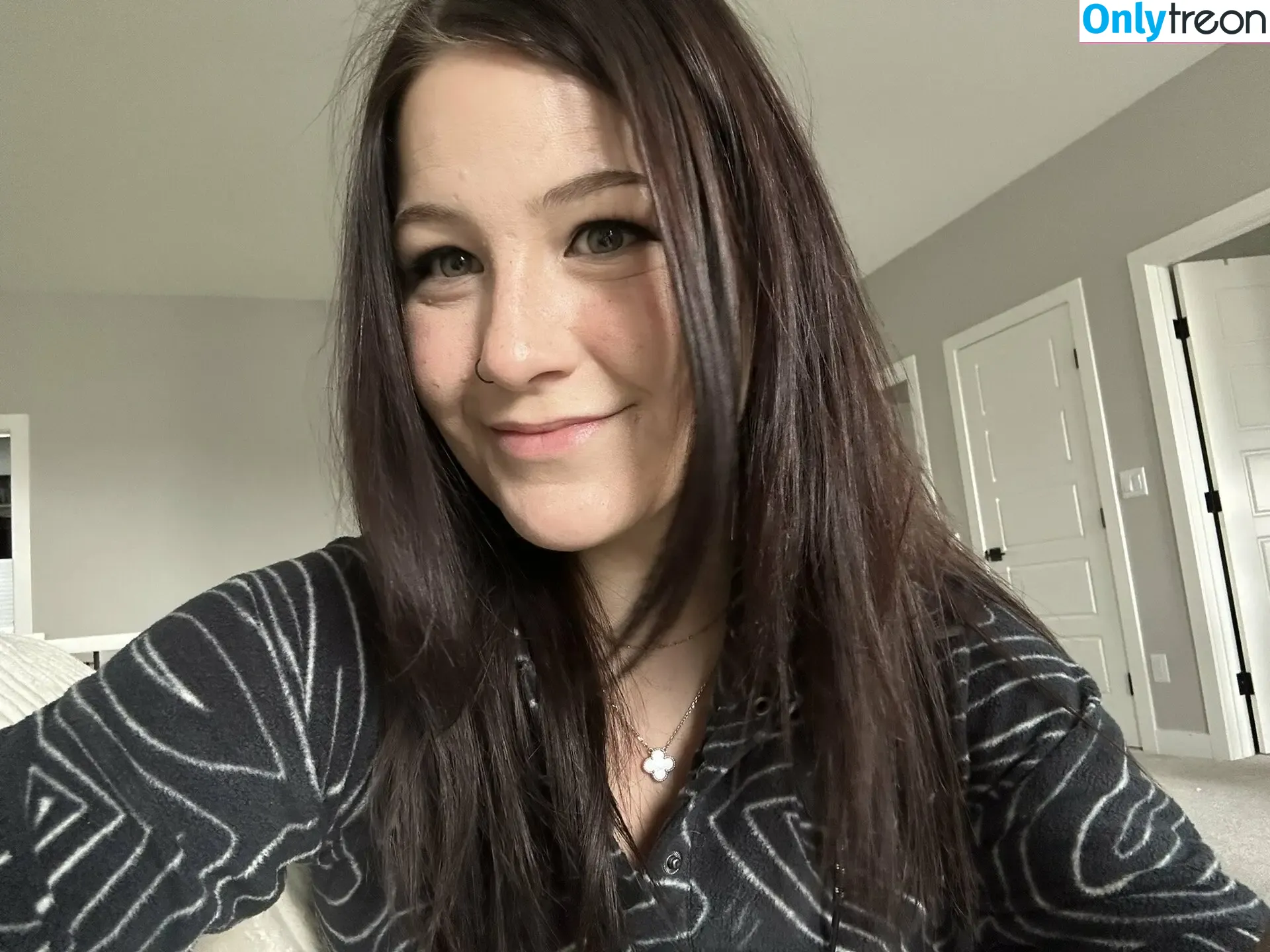 Fooya голая photo #0292 (Danielle Bosch / iFooYa)