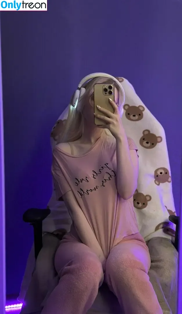 Fox_Happiness голая photo #0059 (fox.happiness / fox_pleasure)