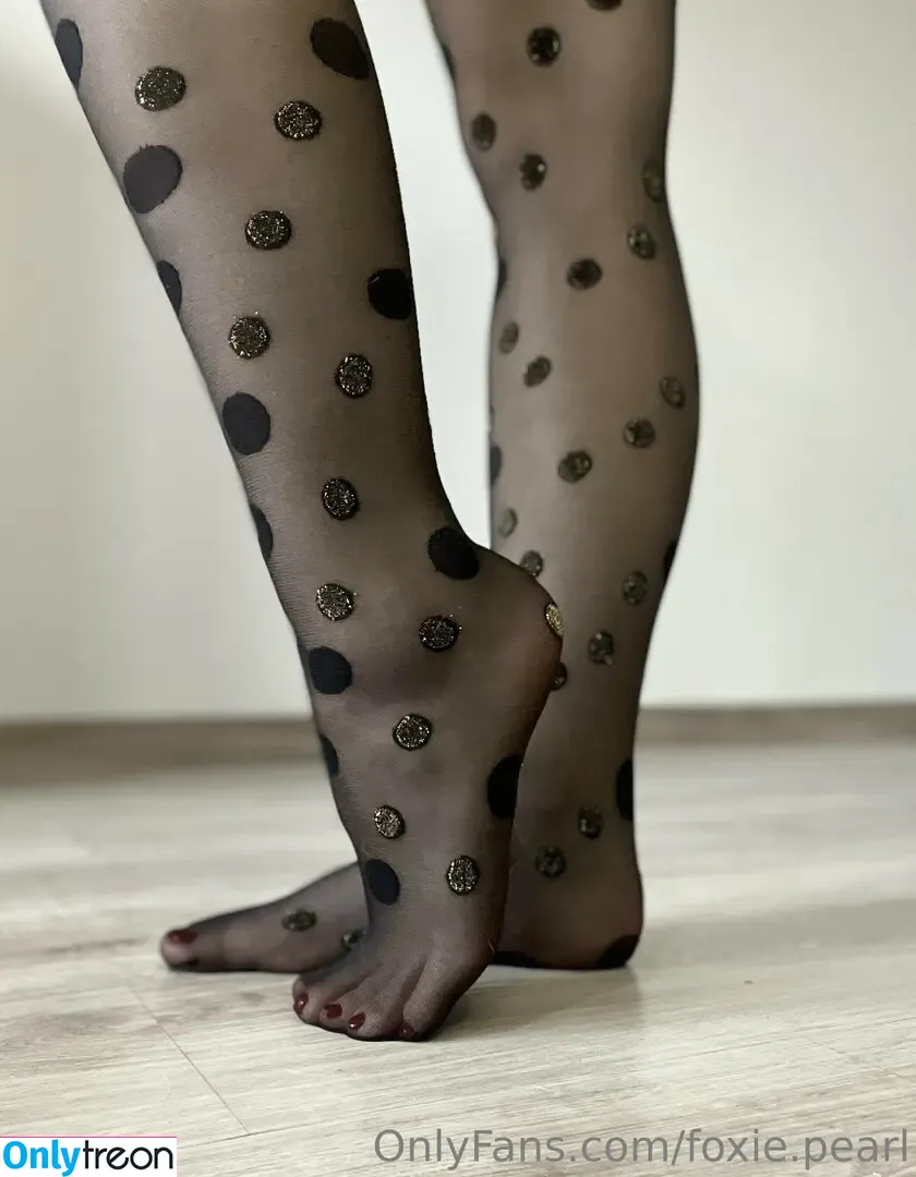 Foxie.pearl nude photo #0005 (Foxie.pearl)