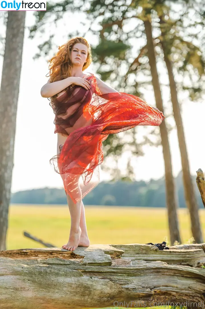 Foxydirndl nude photo #0032 (Foxydirndl)