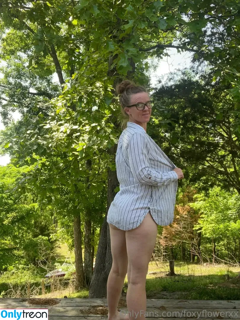 foxyflowerxx nude photo #0023 (foxy_flower)
