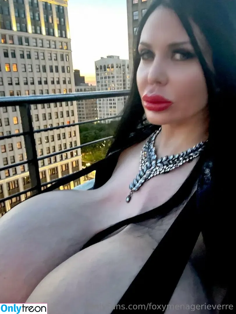 foxymenagerieverre nude photo #0218 (foxy_menagerie)