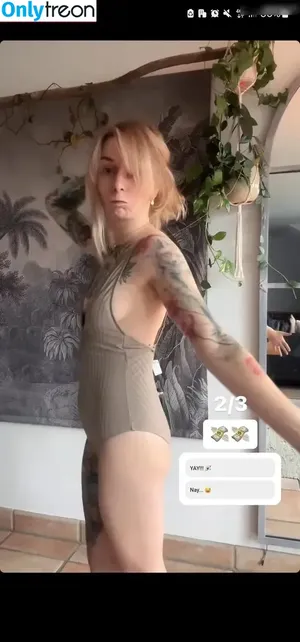 FraeuleinChaos nude photo #0010