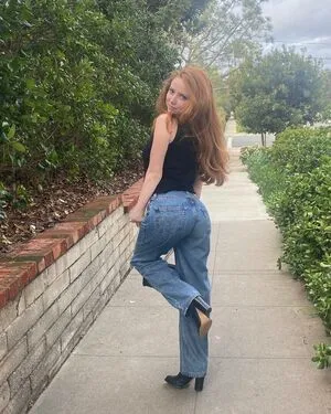 Francesca Capaldi / francescacapaldi фото голая #0149