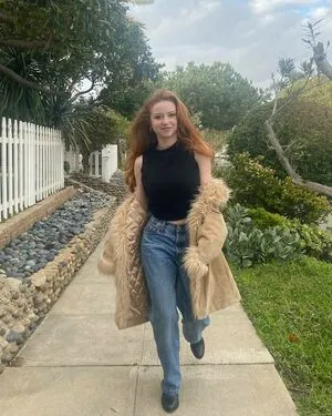 Francesca Capaldi / francescacapaldi фото голая #0203