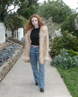 Francesca Capaldi / francescacapaldi фото голая #0204