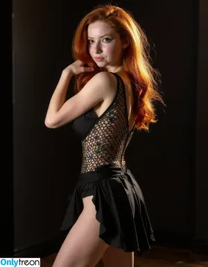 Francesca Capaldi / francescacapaldi фото голая #0692