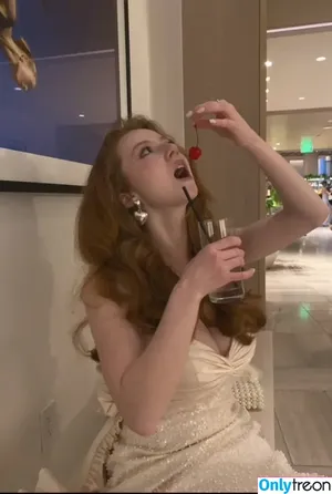 Francesca Capaldi / francescacapaldi nude photo #0997