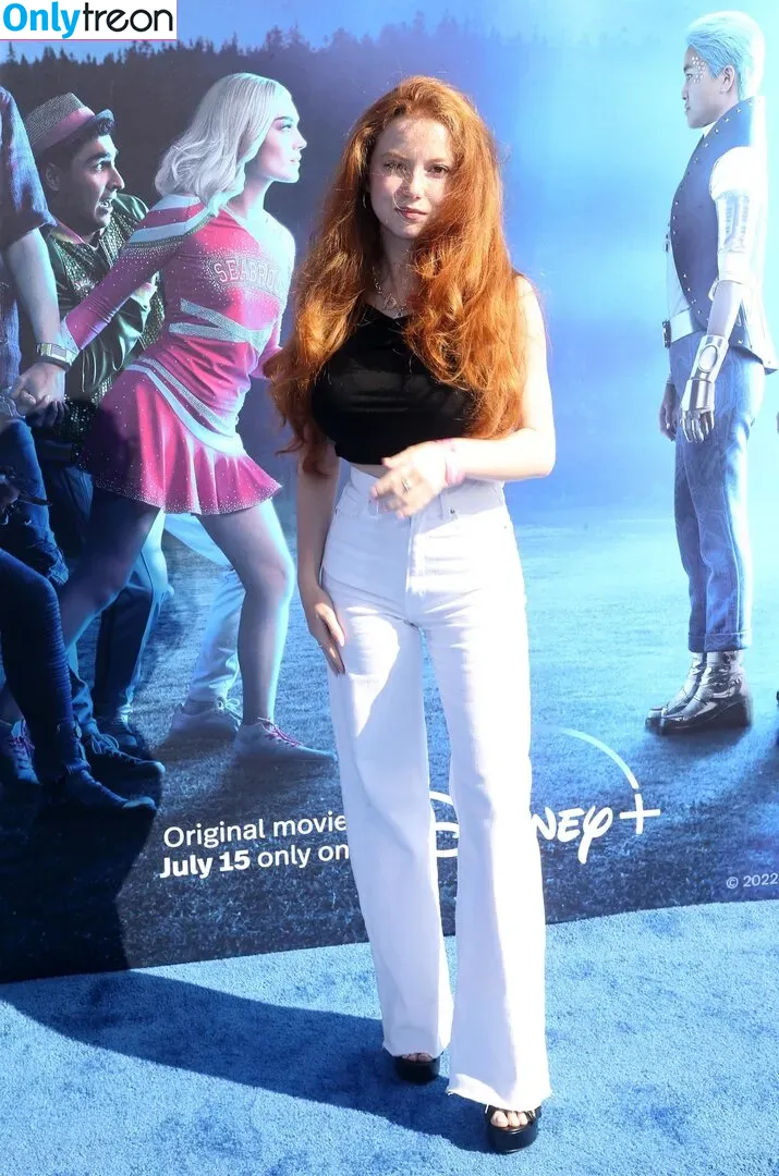 Francesca Capaldi голая photo #0009 (francescacapaldi)