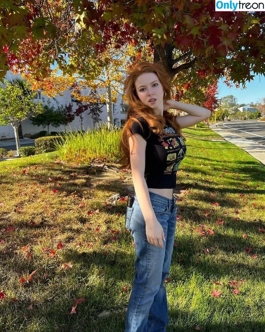 Francesca Capaldi nude photo #0042 (francescacapaldi)