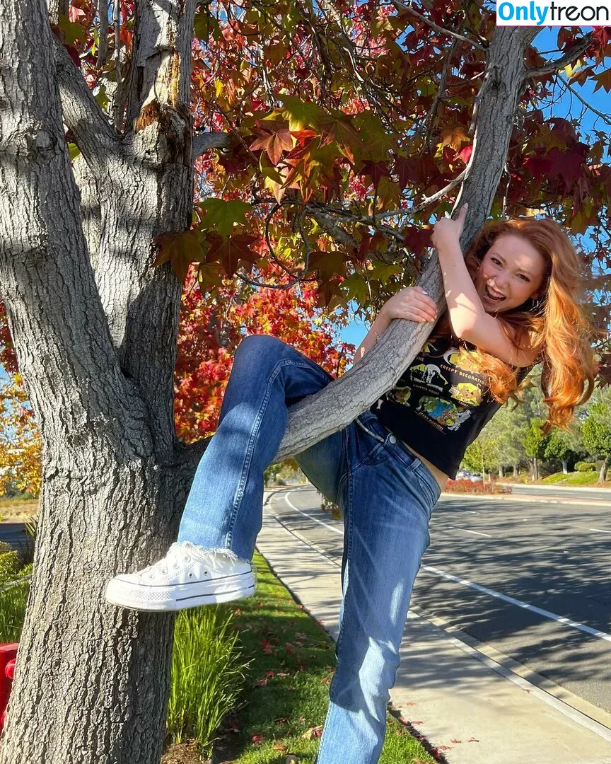 Francesca Capaldi голая photo #0048 (francescacapaldi)