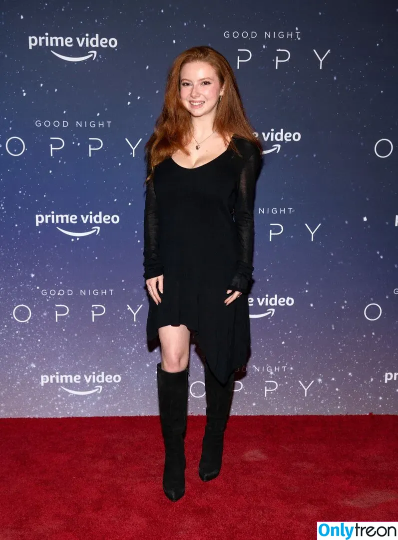 Francesca Capaldi голая photo #0070 (francescacapaldi)