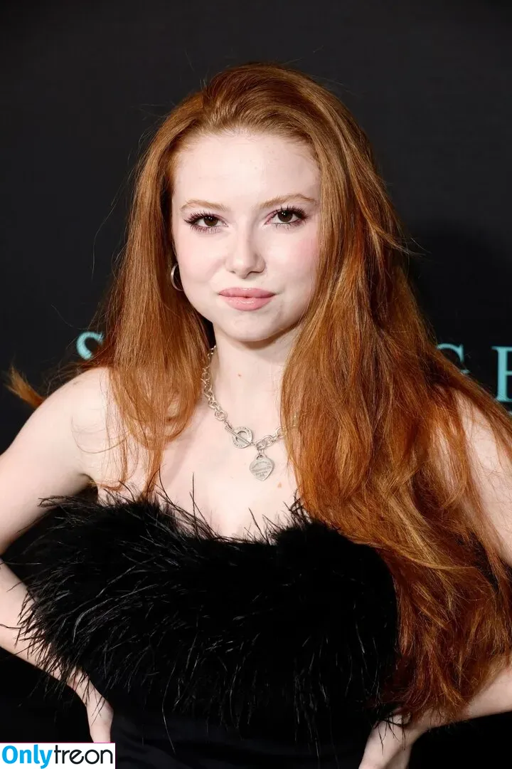 Francesca Capaldi голая photo #0078 (francescacapaldi)