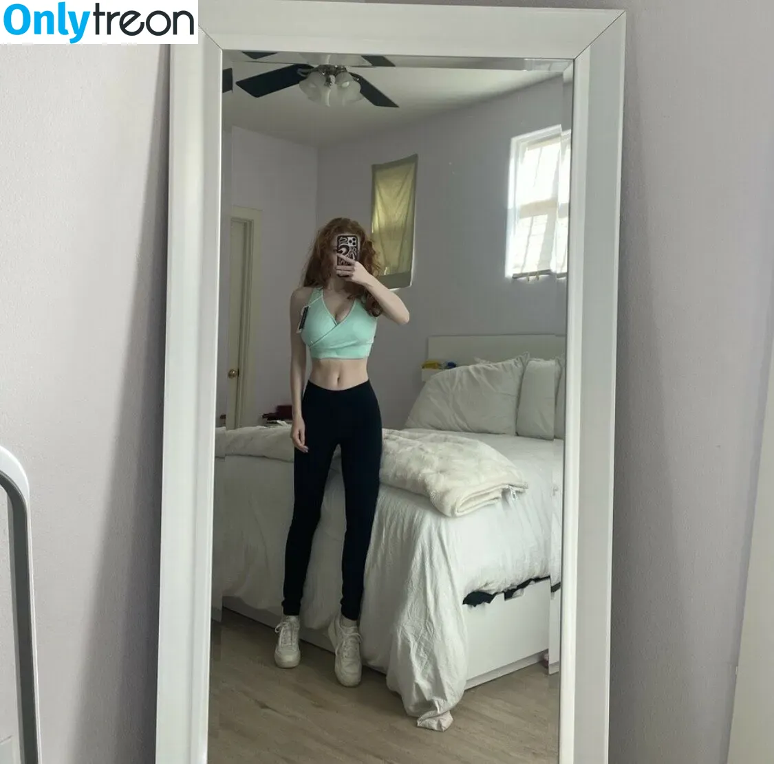 Francesca Capaldi nude photo #0137 (francescacapaldi)