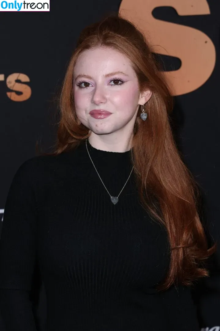 Francesca Capaldi голая photo #0195 (francescacapaldi)