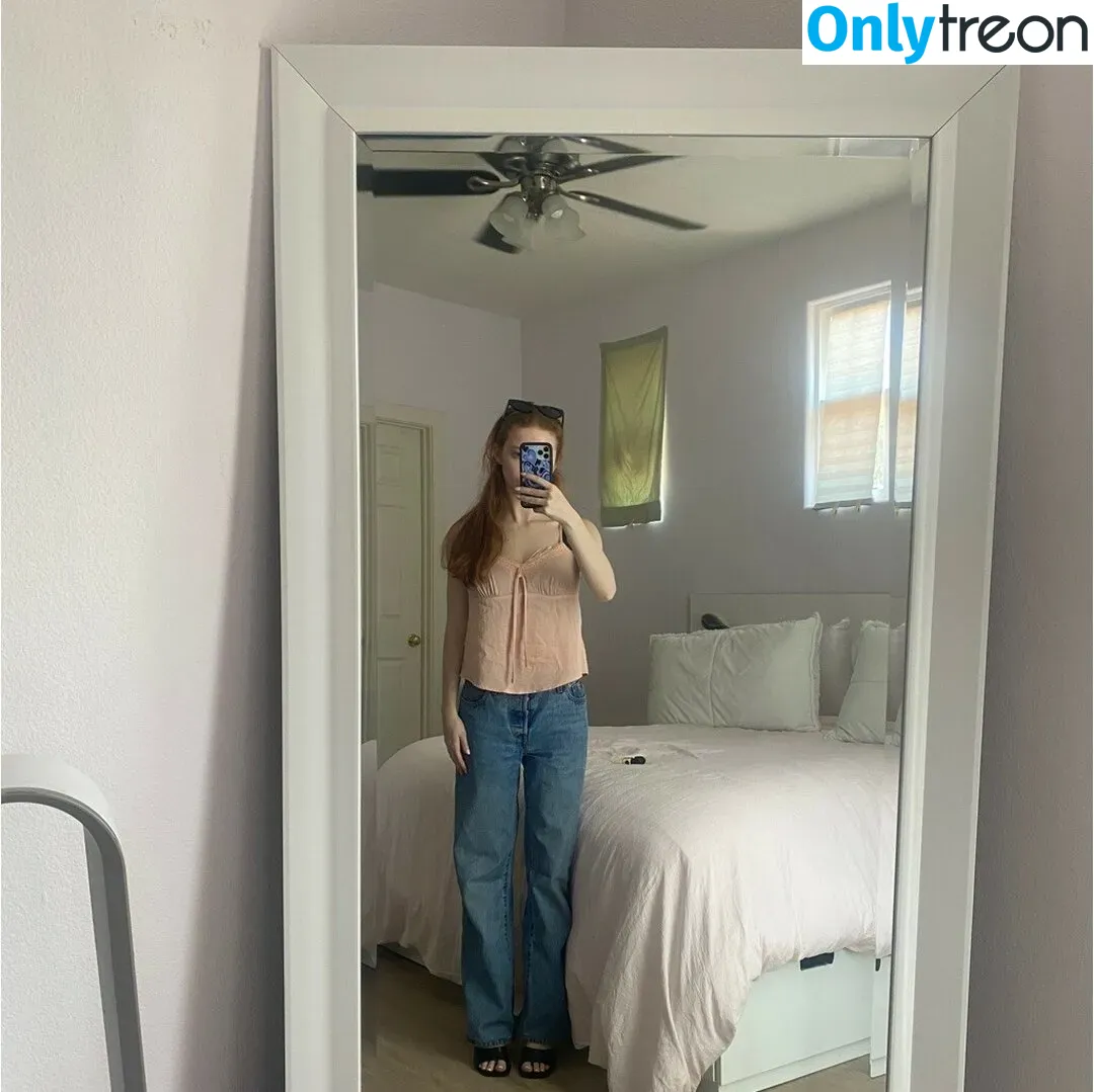 Francesca Capaldi nude photo #0268 (francescacapaldi)