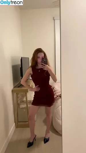 Francesca Capaldi / francescacapaldi фото голая #1020