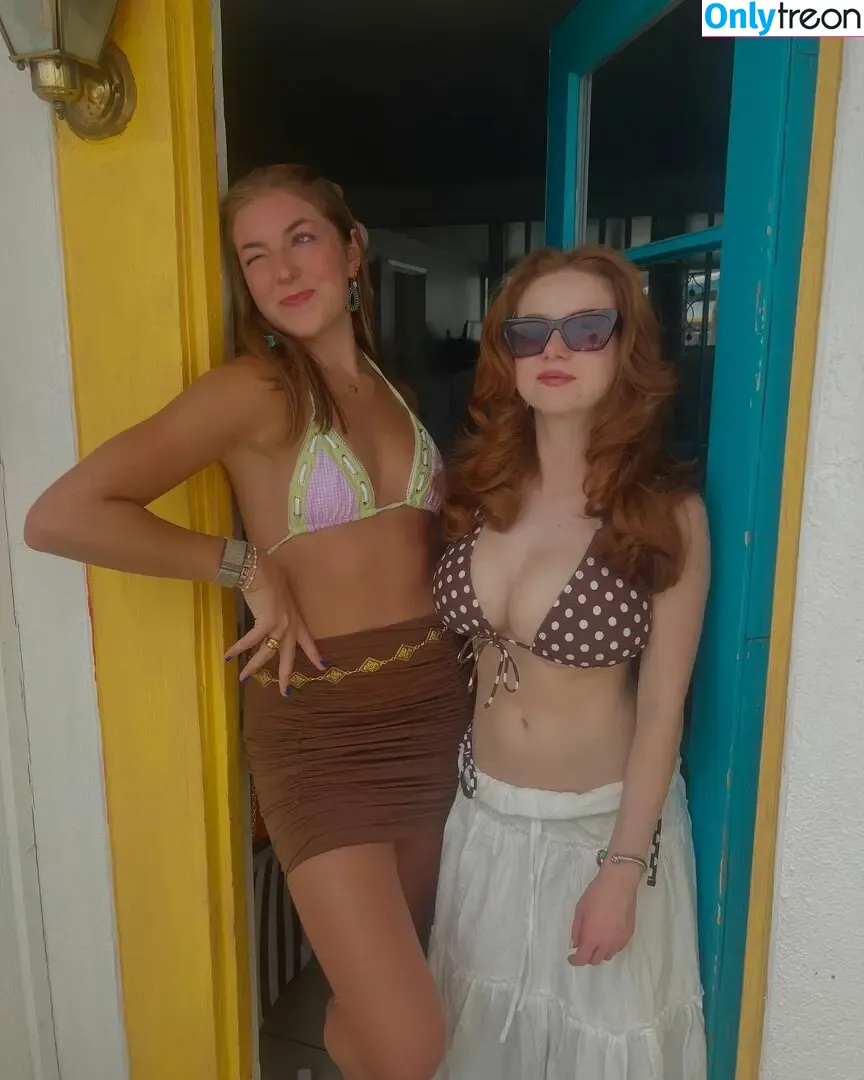 Francesca Capaldi nude photo #1038 (francescacapaldi)