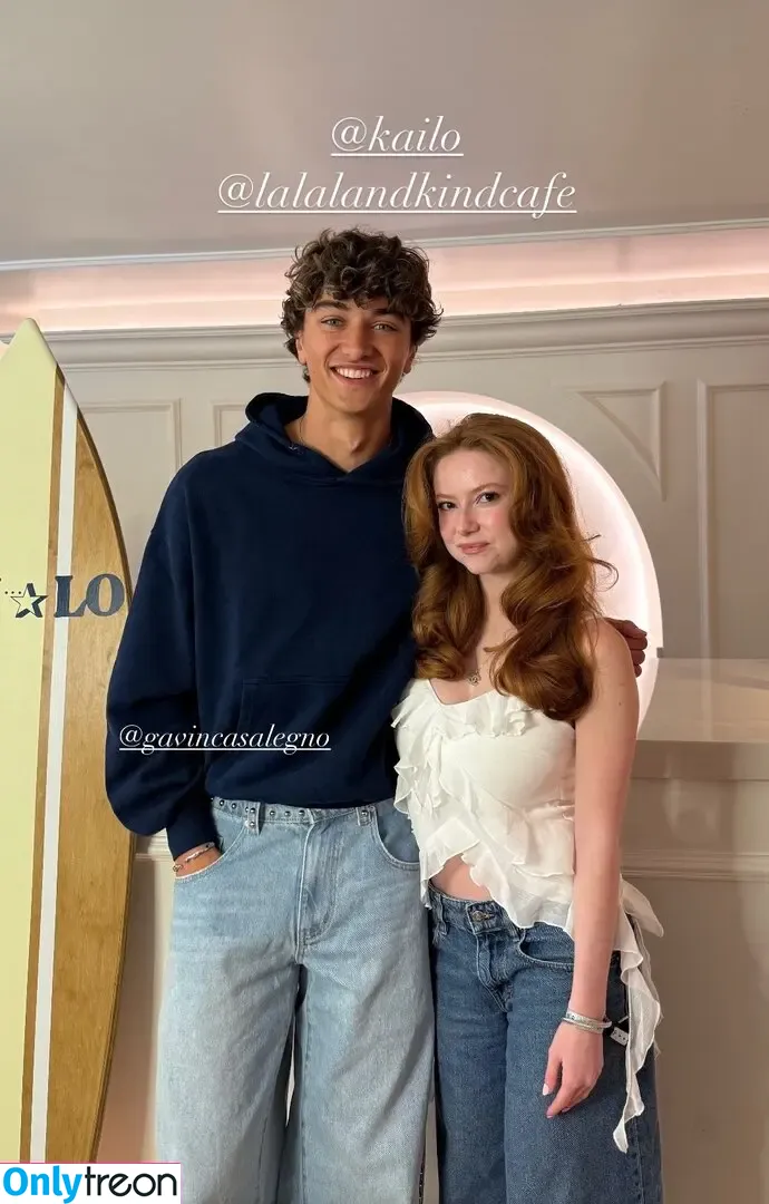 Francesca Capaldi nude photo #1052 (francescacapaldi)